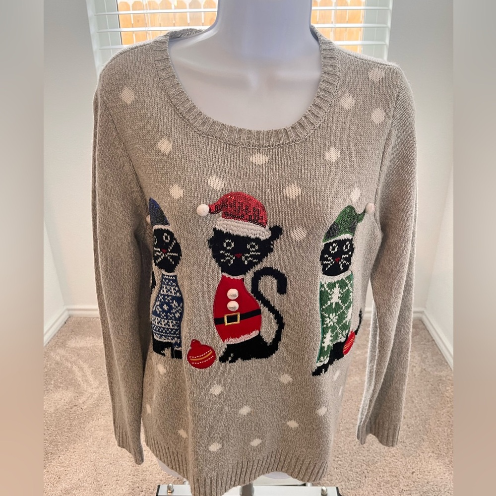 Holiday Sweater- Karen Scott Gray Sweater with Festive Cat Design